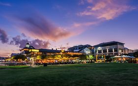 Hermanus Waterfront Boho Studio Apartment, Whale Coast Hideaway